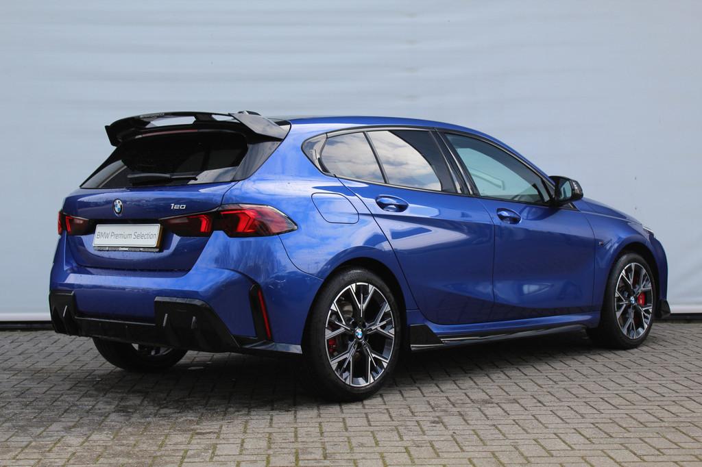 BMW 1 Serie 120 High Executive M Sport Automaat / Panoramada, 156 pk, Met garantie (alle), Blauw, Origineel Nederlands