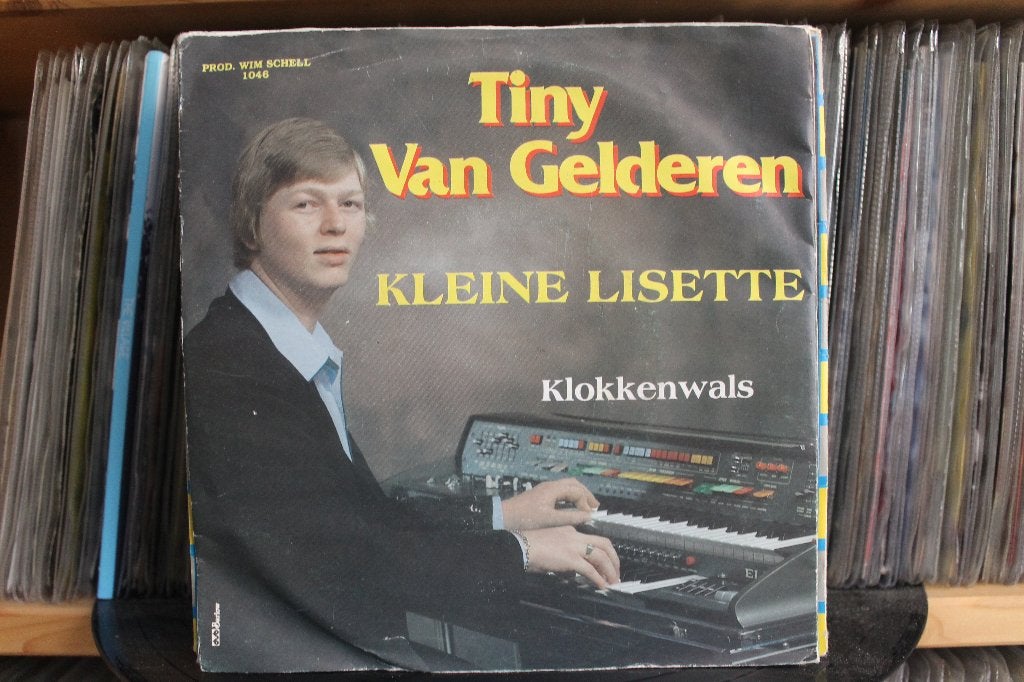 7" Single Tiny Van Gelderen - Kleine Lisette / Klokken Wals, Gebruikt, 7 inch, Ophalen of Verzenden, Pop
