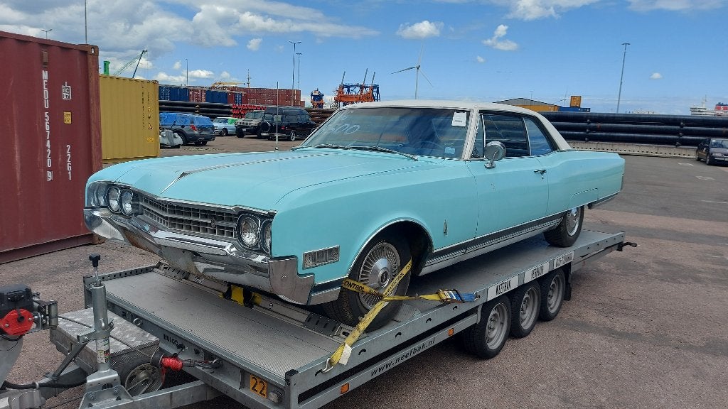 1966 OLDSMOBILE 98 Coupe 425 V8 Rocket Schuurvonst!!, Auto's, Automaat, Achterwielaandrijving, Elektrische ramen, Leder en Stof