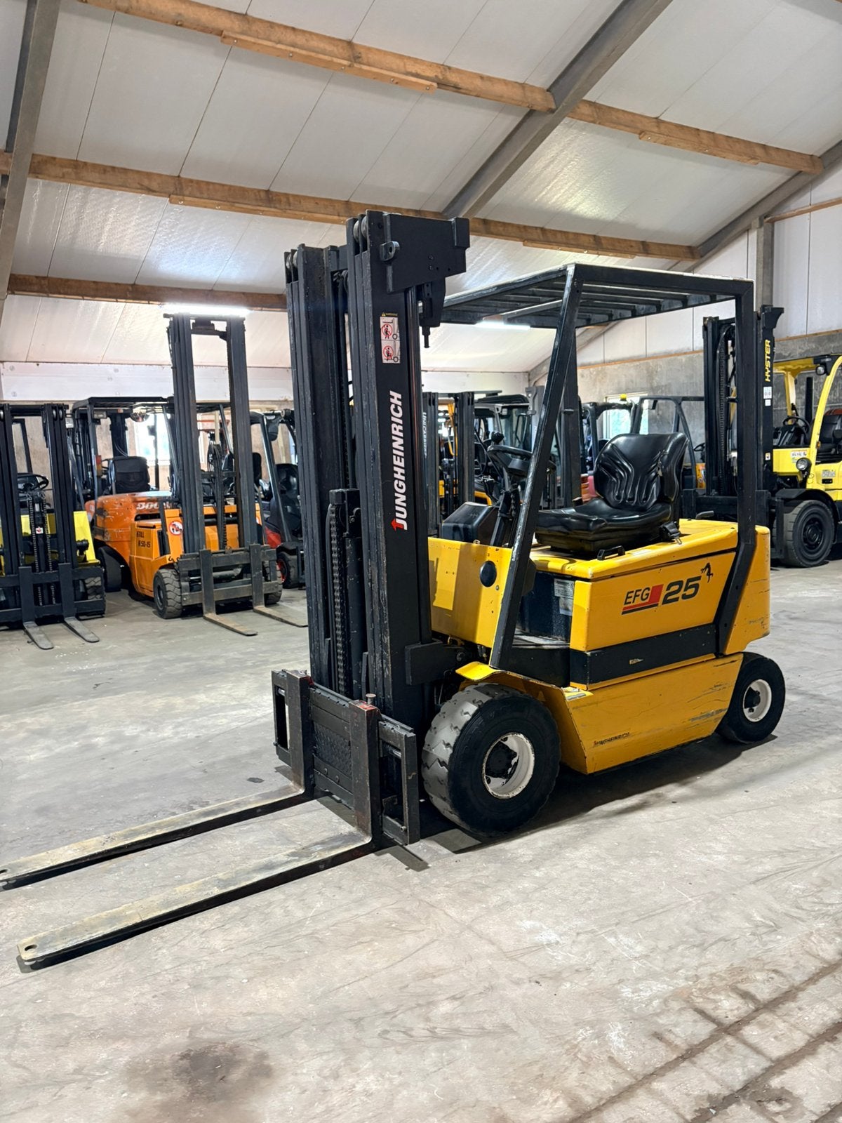 Jungheinrich EFG25 elektrische heftruck KOOPJE, 2000 tot 3000 kg, Ophalen of Verzenden, Elektrisch, Heftruck