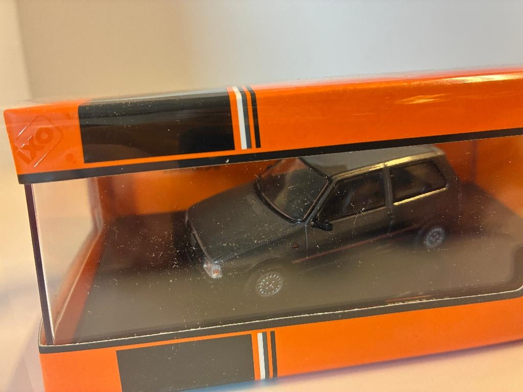 27489: Fiat Uno Turbo IE - 1984 - Ixo 1:43, Auto, Nieuw, Ophalen of Verzenden, Bachsatztstr. 54 D 72131 Ofterdingen, Germany