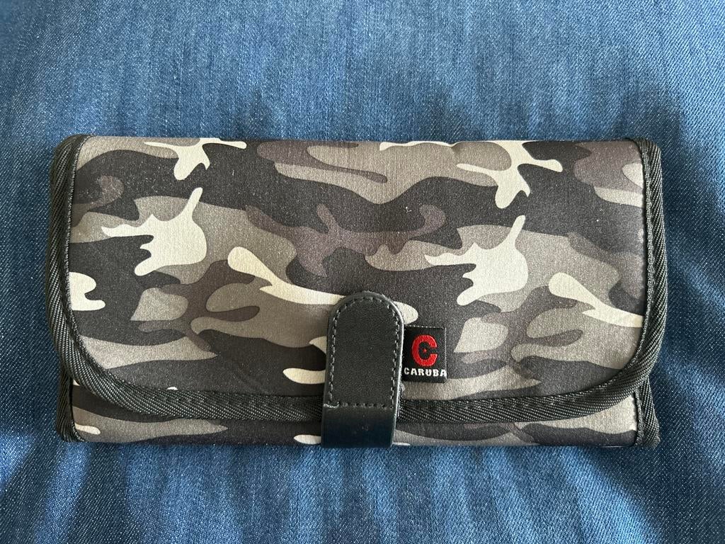 Caruba camouflage etui voor accessoires, Ophalen of Verzenden, Zo goed als nieuw, Overige typen