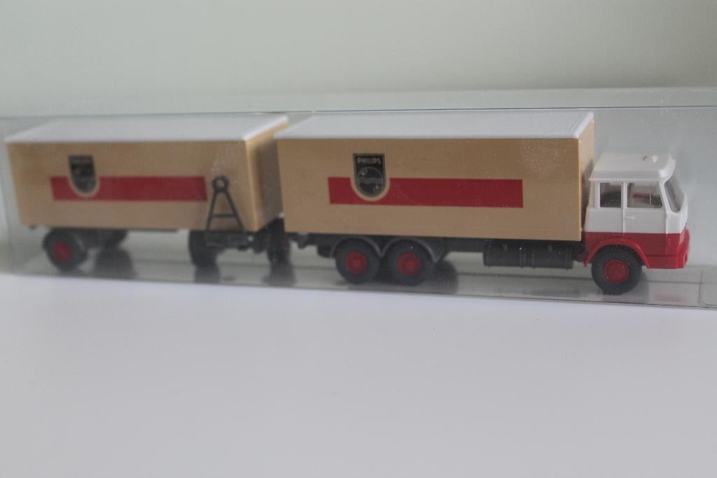 Wiking Hanomag Henschel met aanhanger en Philips-embleem, Ophalen of Verzenden, Zo goed als nieuw, Bus of Vrachtwagen, Wiking
