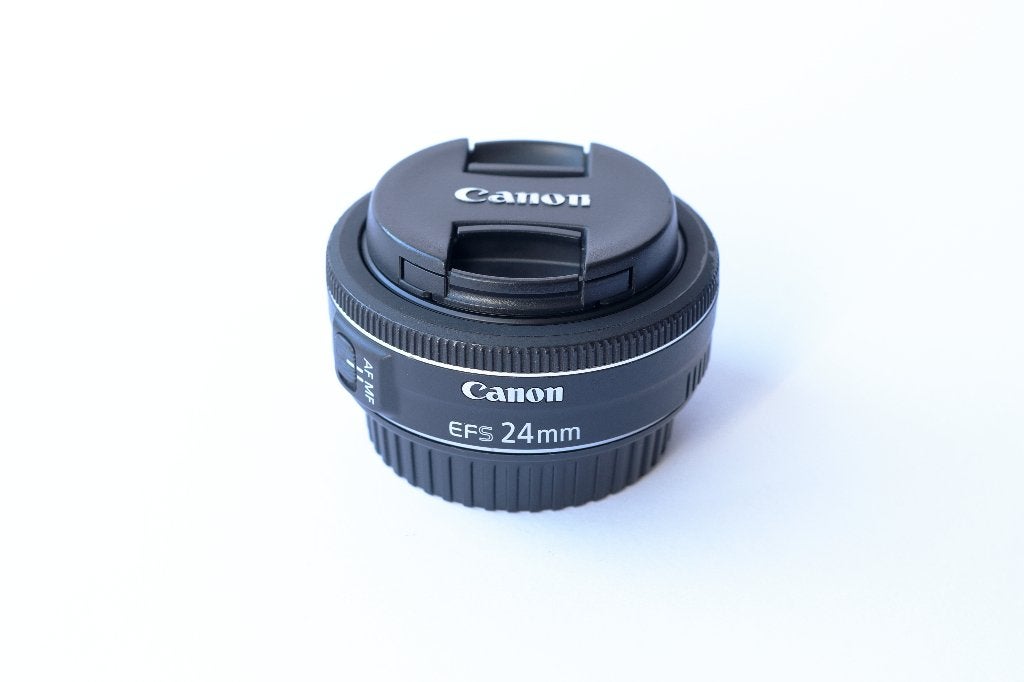 Canon EF-S 24mm f/2.8 STM Pancake, Gebruikt, Canon, Autofocus, 24 mm