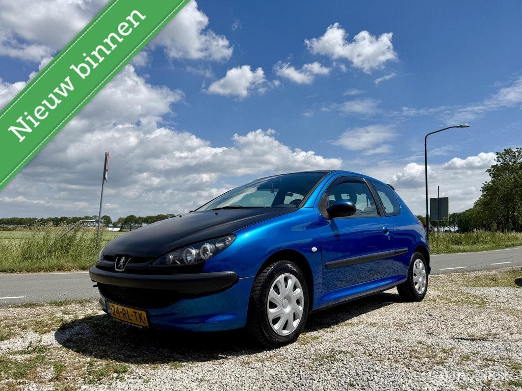 Peugeot 206 1.4 Air-line 2, BJ 2005, Leer, APK, Zuinige Auto, Auto's, Peugeot, Voorwielaandrijving, 31 €/maand, 4 cilinders, Blauw