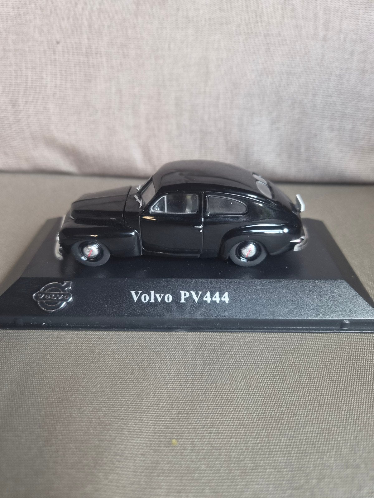 Volvo PV 444 modelauto, Ophalen of Verzenden, Auto, Overige merken