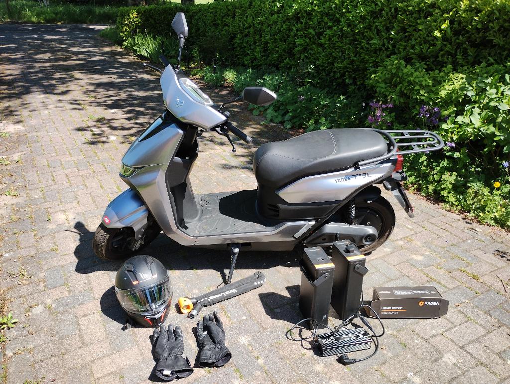 Yadea T9L elektrische scooter zo goed als nieuw, Ophalen, Maximaal 45 km/u, Elektrisch, Zo goed als nieuw