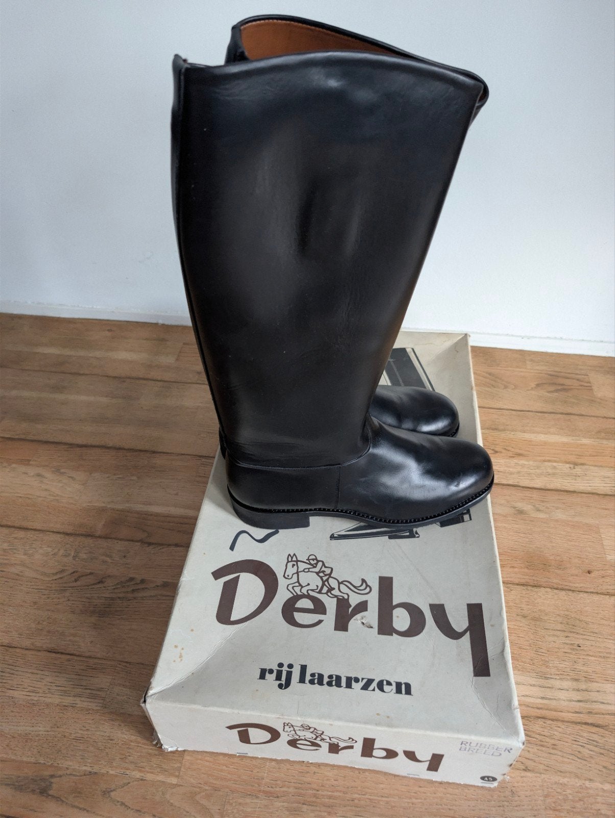 Ongebruikt in doos Derby heren paardrij laarsen, Ophalen of Verzenden, Nieuw, Heren, Schoeisel