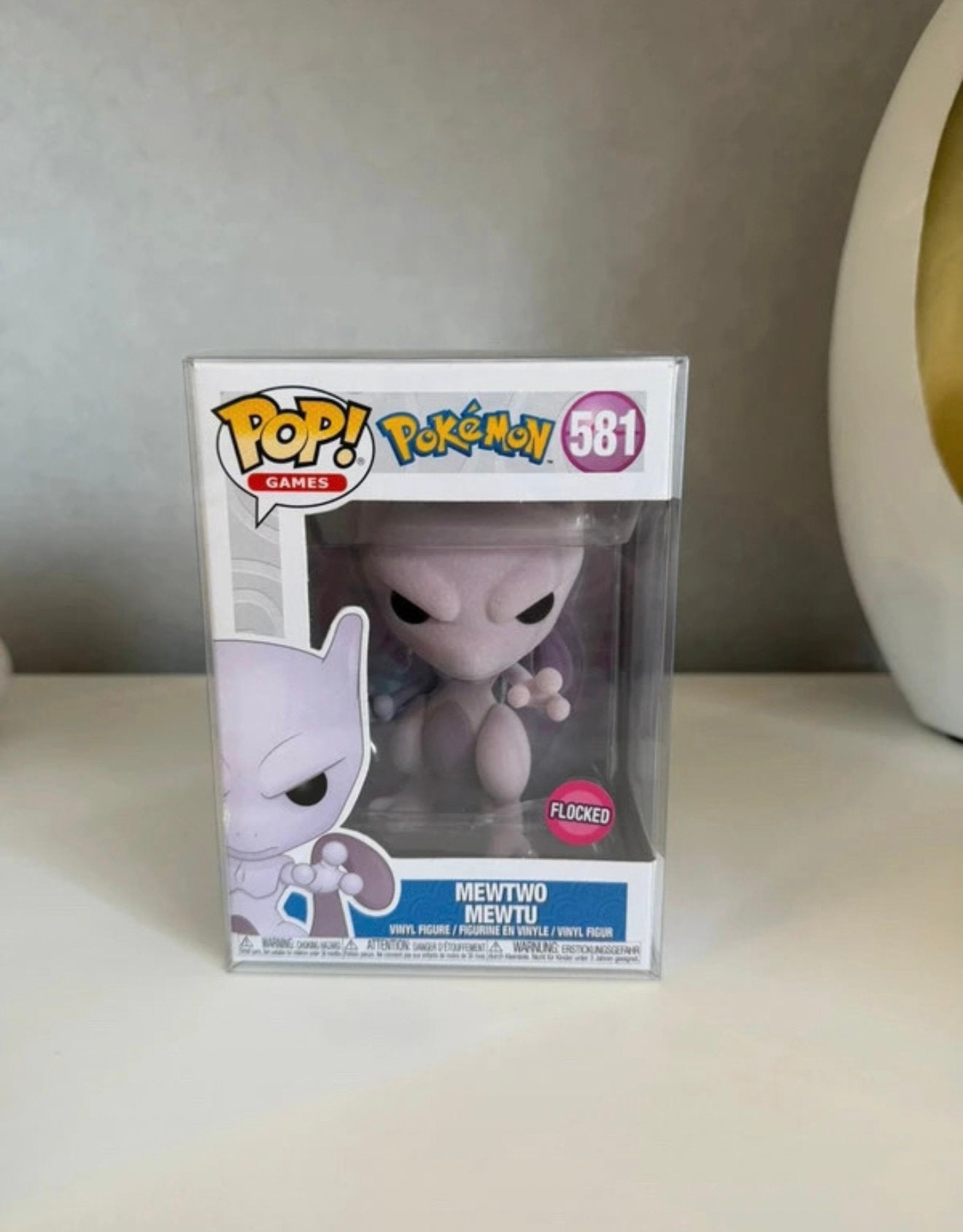 Funko Pop Pokémon Mewtwo flocked 581, Ophalen, Zo goed als nieuw