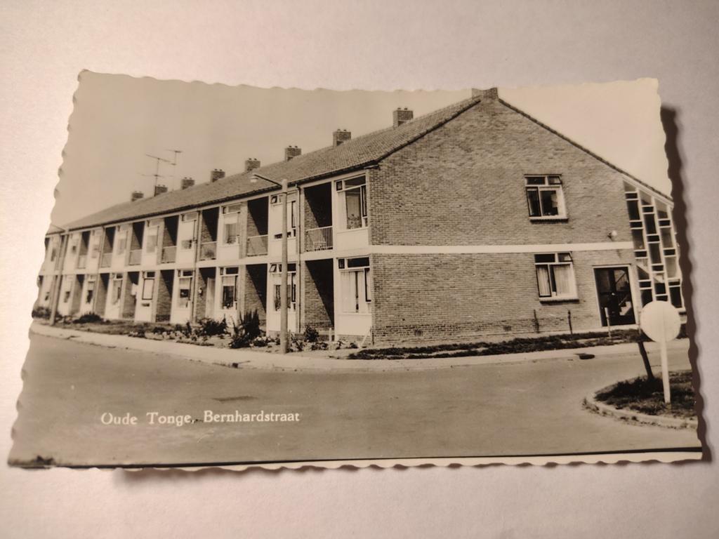 Oude Tonge Bernhardstraat, Ophalen of Verzenden