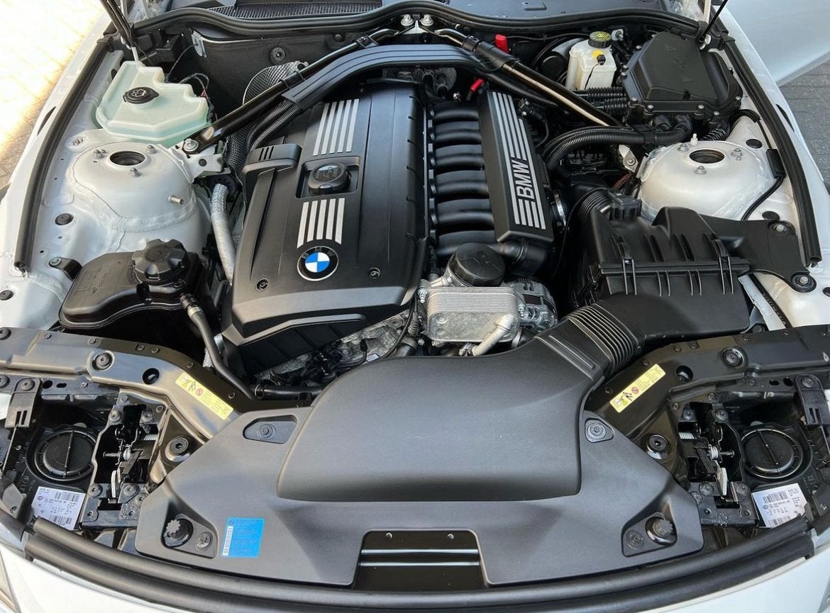 Foto 5 van BMW Z4 2.5 Roadster Sdrive 23I 2009 Wit