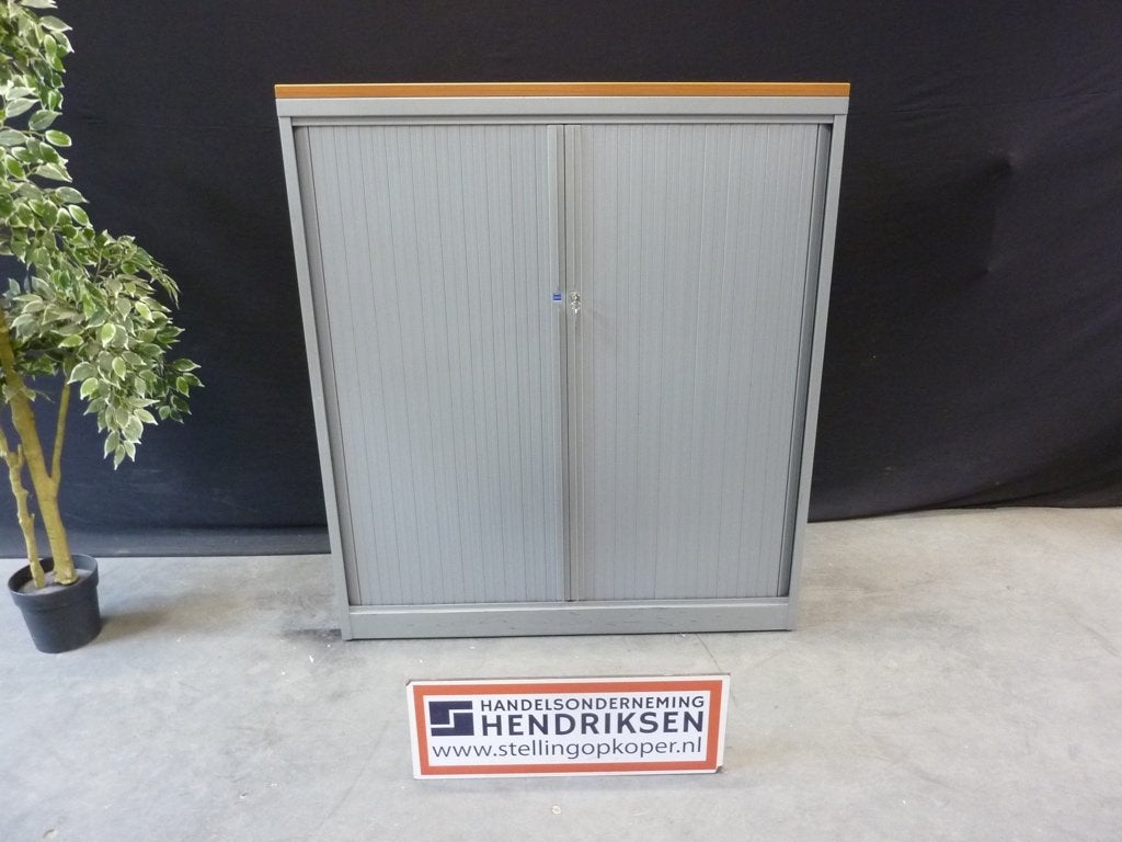 Nette roldeurkast / kantoorkast / archiefkast / kast + slot, Huis en Inrichting, Kasten | Roldeurkasten en Archiefkasten, 100 tot 150 cm