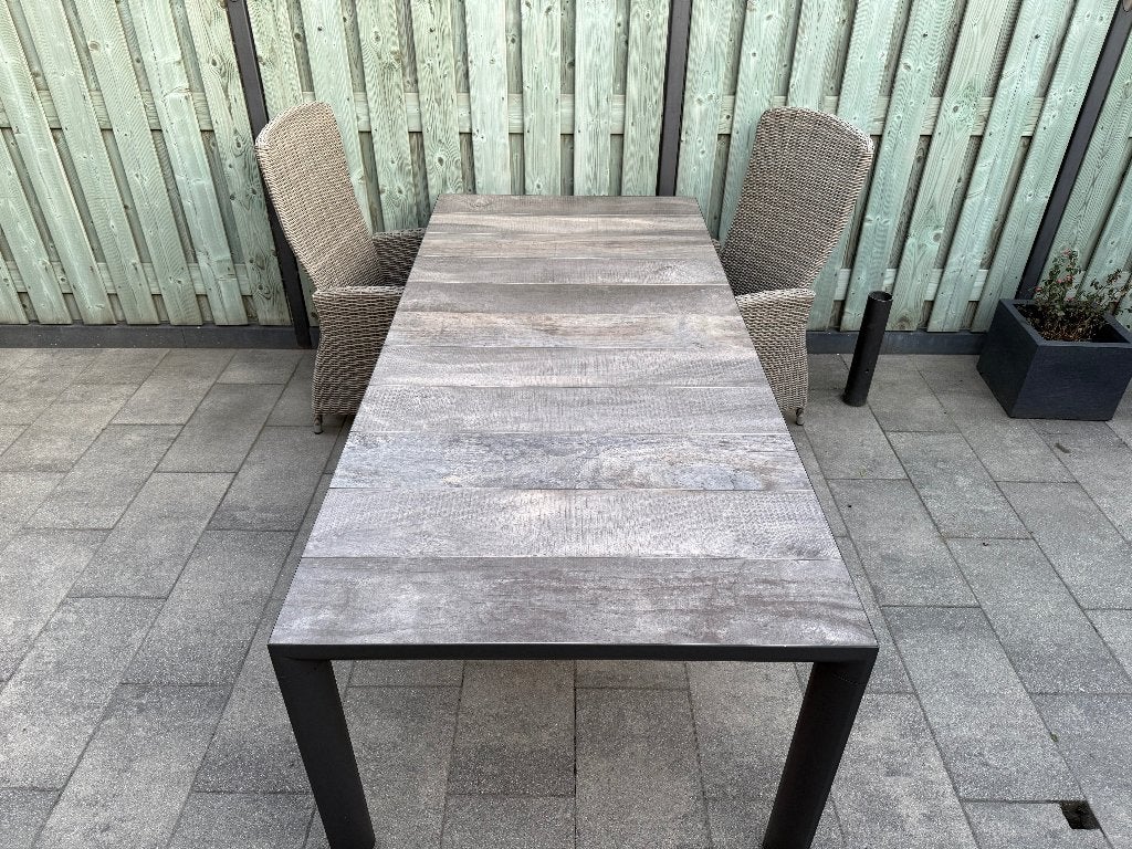 Tuintafel 220x100x74 cm, Tuin en Terras, Ophalen, Overige materialen, 6 zitplaatsen, Zo goed als nieuw