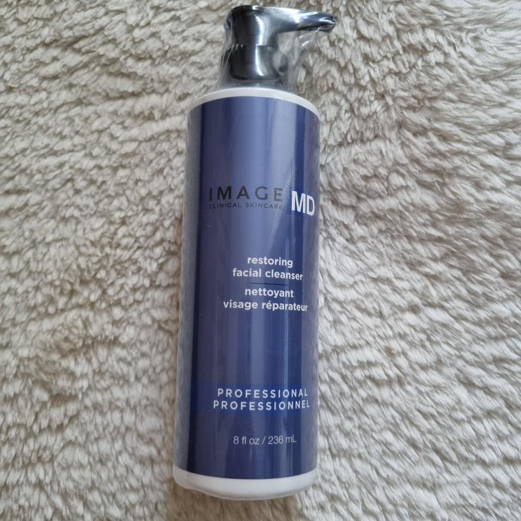 Image skincare  MD Skincare cleanser 236 ml!, Sieraden, Tassen en Uiterlijk, Uiterlijk | Gezichtsverzorging, Ophalen of Verzenden