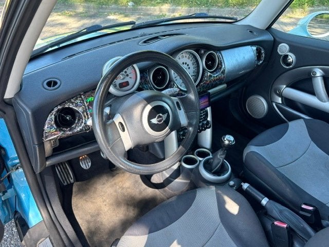 Mini Mini 1.6 Cooper S ECC Audio/CD Electric pakket LMV 16", Voorwielaandrijving, Stof, Gebruikt, 4 cilinders