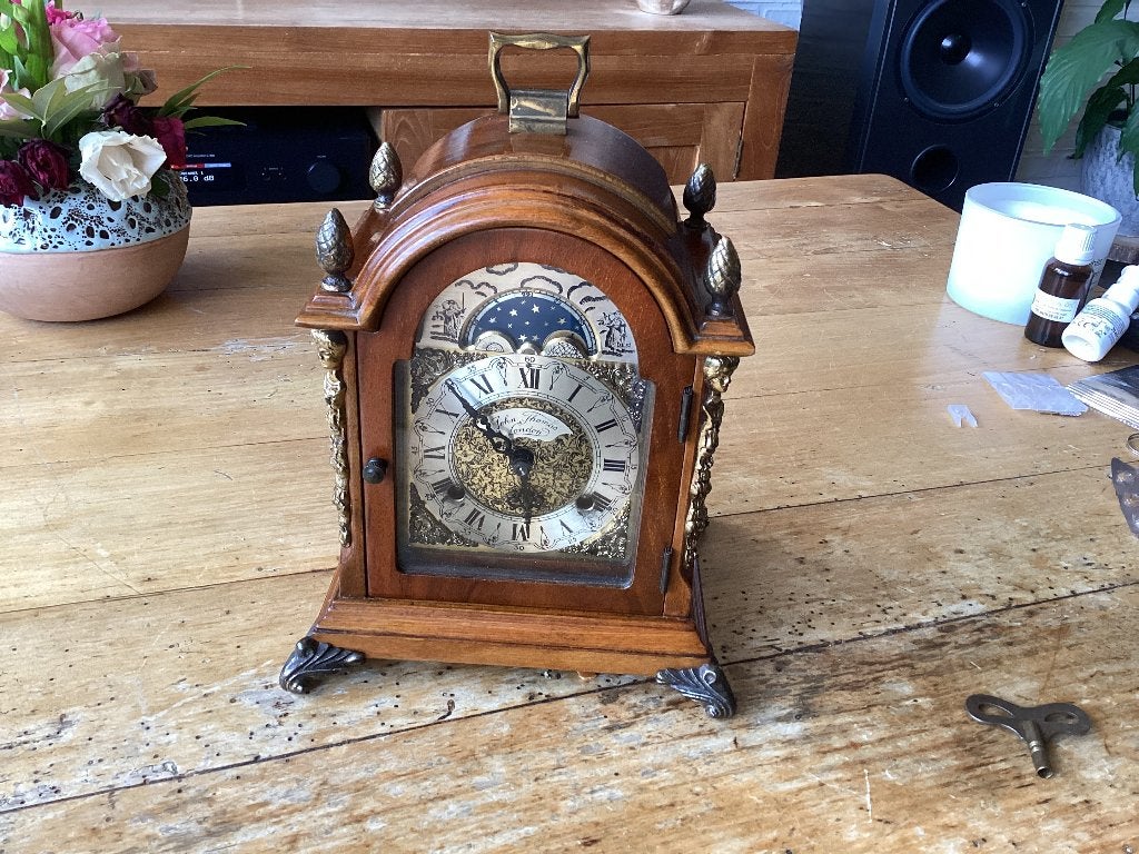 Tafel klokje, Antiek en Kunst, Antiek | Klokken, Ophalen of Verzenden