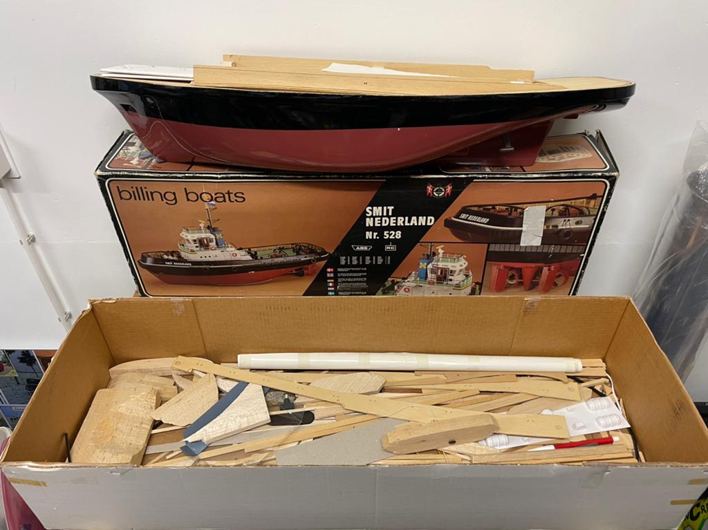 Billing Boats Smit Nederland nr 528 - Deels Gebouwd Model, Hobby en Vrije tijd, Modelbouw | Boten en Schepen, Ophalen of Verzenden