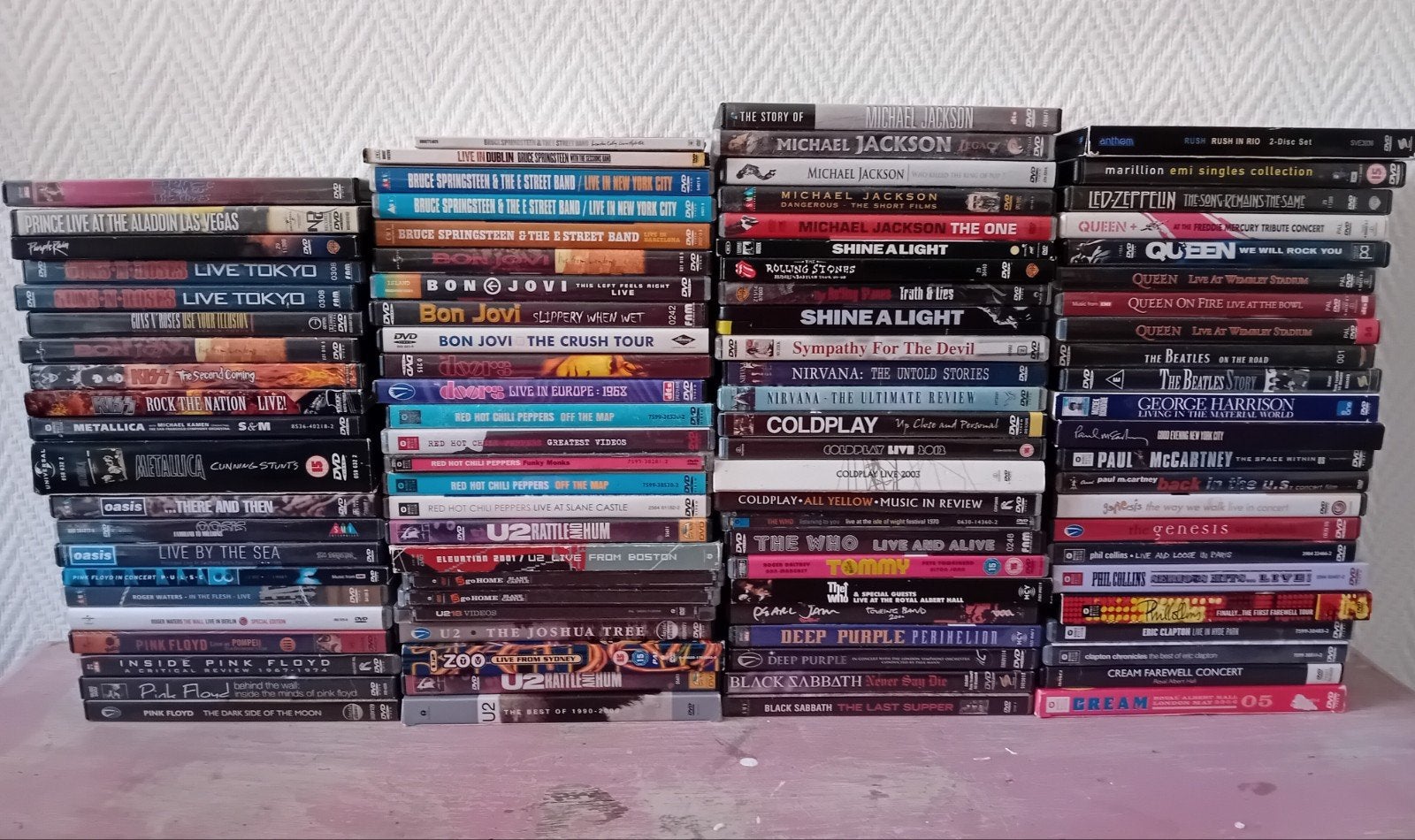 Collectie van ruim 220 muziek dvd's, Alle leeftijden, Ophalen of Verzenden, Gebruikt