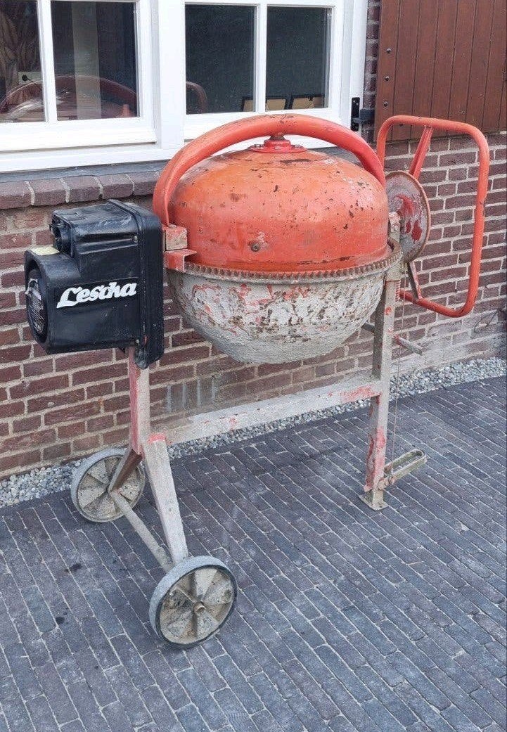Lescha SM 145S Betonmolen - Goede Staat, Doe-het-zelf en Verbouw, Betonmolens, Ophalen, Gebruikt