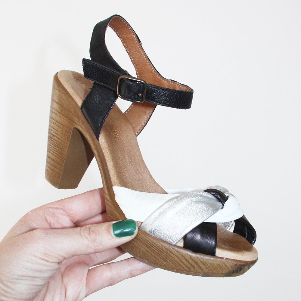 Zeer Mooie Paula Urban Hakken -s16 (Maat 36) € 40,-, Pumps, Overige kleuren, Paula Urban, Nieuw