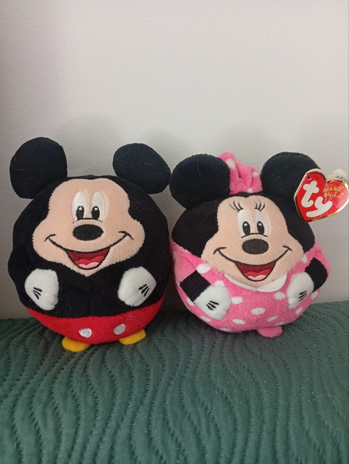 TY Beanie Balzz Mickey Minnie Mouse, Disney, Ophalen of Verzenden, Zo goed als nieuw, Overige typen