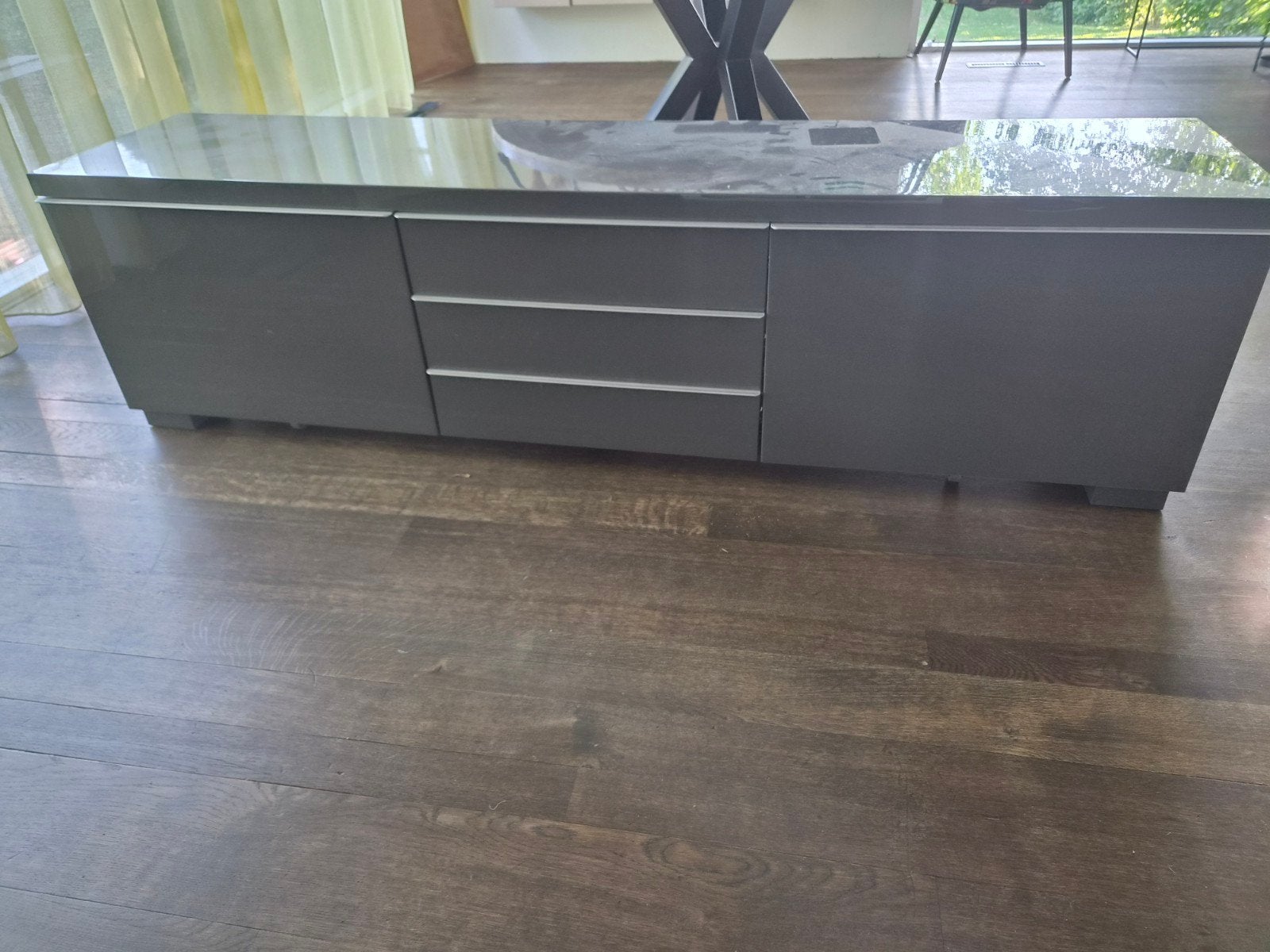 Modern TV-meubel/dressoir - 180x40x50 cm, Modern, Hoogglans, Gebruikt, 150 tot 200 cm, Ophalen of Verzenden