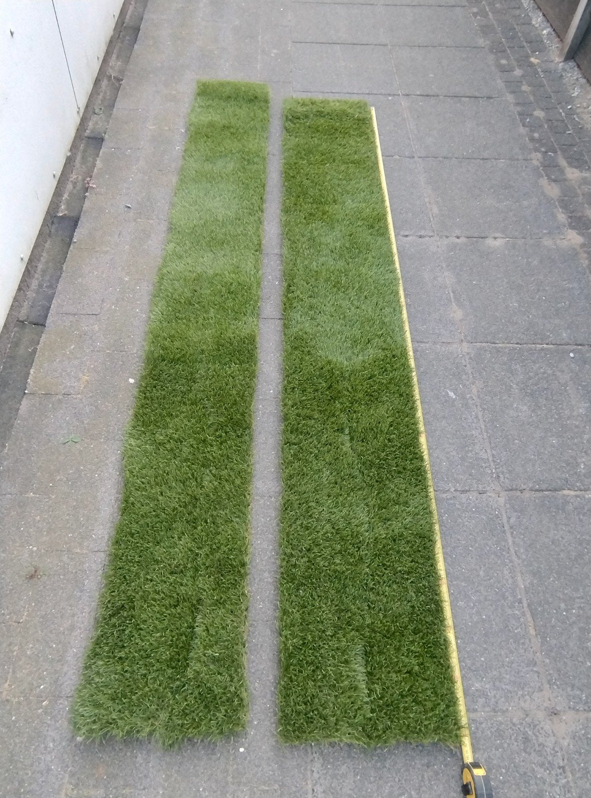 Smalle stroken kunstgras, Ophalen, Zo goed als nieuw, Minder dan 10 m², Kunstgras