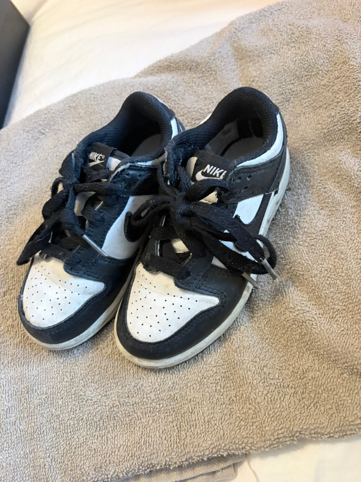 Dunk low maat 28, Ophalen of Verzenden, Zo goed als nieuw, Jongen of Meisje, Schoenen