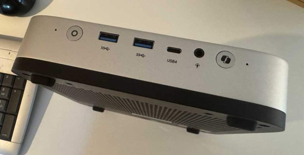 Minisforum AI X1 Pro 128gb ddr5 2tb, Computers en Software, Desktop Pc's, Zo goed als nieuw, 4 Ghz of meer, SSD, 64 GB of meer