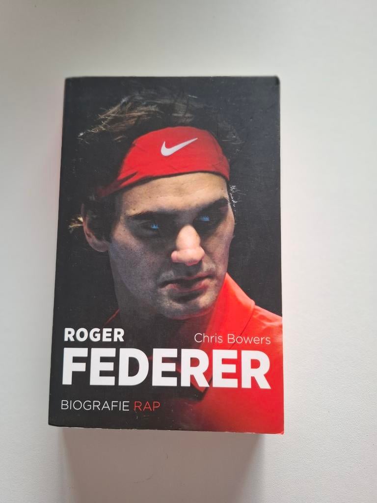 Roger Federer - Biografie door Chris Bowers, Ophalen of Verzenden, Gelezen, Chris Bowers, Sport