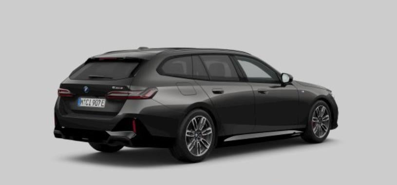 BMW 5-serie Touring 530e M Sport pro - Panoramadak - Driving, Gebruikt, 4 cilinders, 135 min, Plug-in hybride
