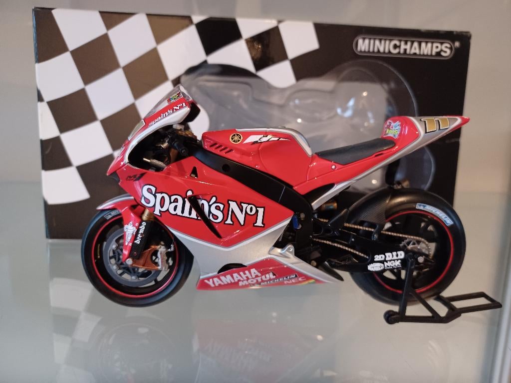 Minichamps 1 12 Ruben Xaus Yamaha motogp team, Ophalen of Verzenden, Zo goed als nieuw, 1:9 t/m 1:12, Motor