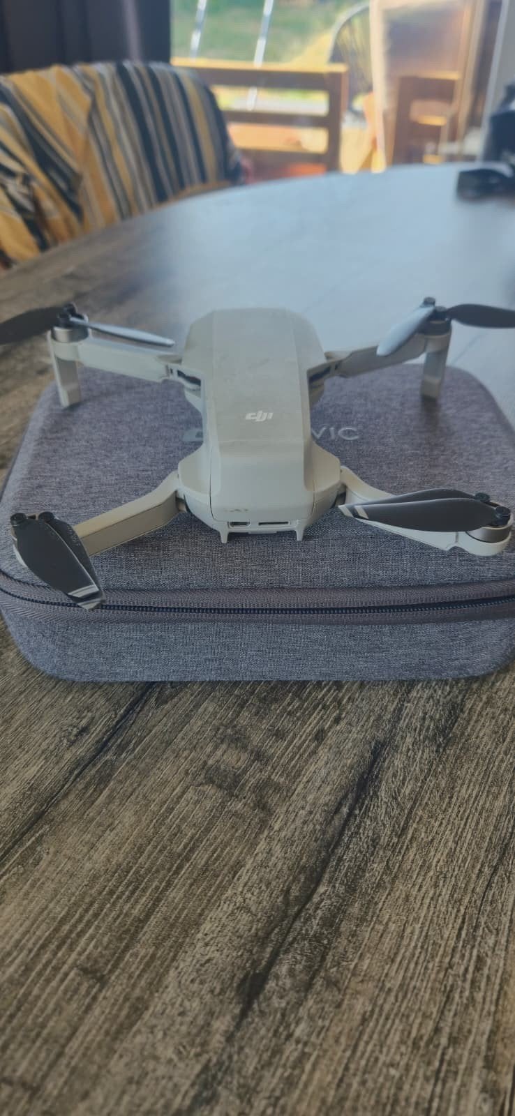 DJI Mavic Mini Fly More Combo - Ideaal voor beginners, Return to Home, Gebruikt, Cameradrone, 100 tot 1000 meter