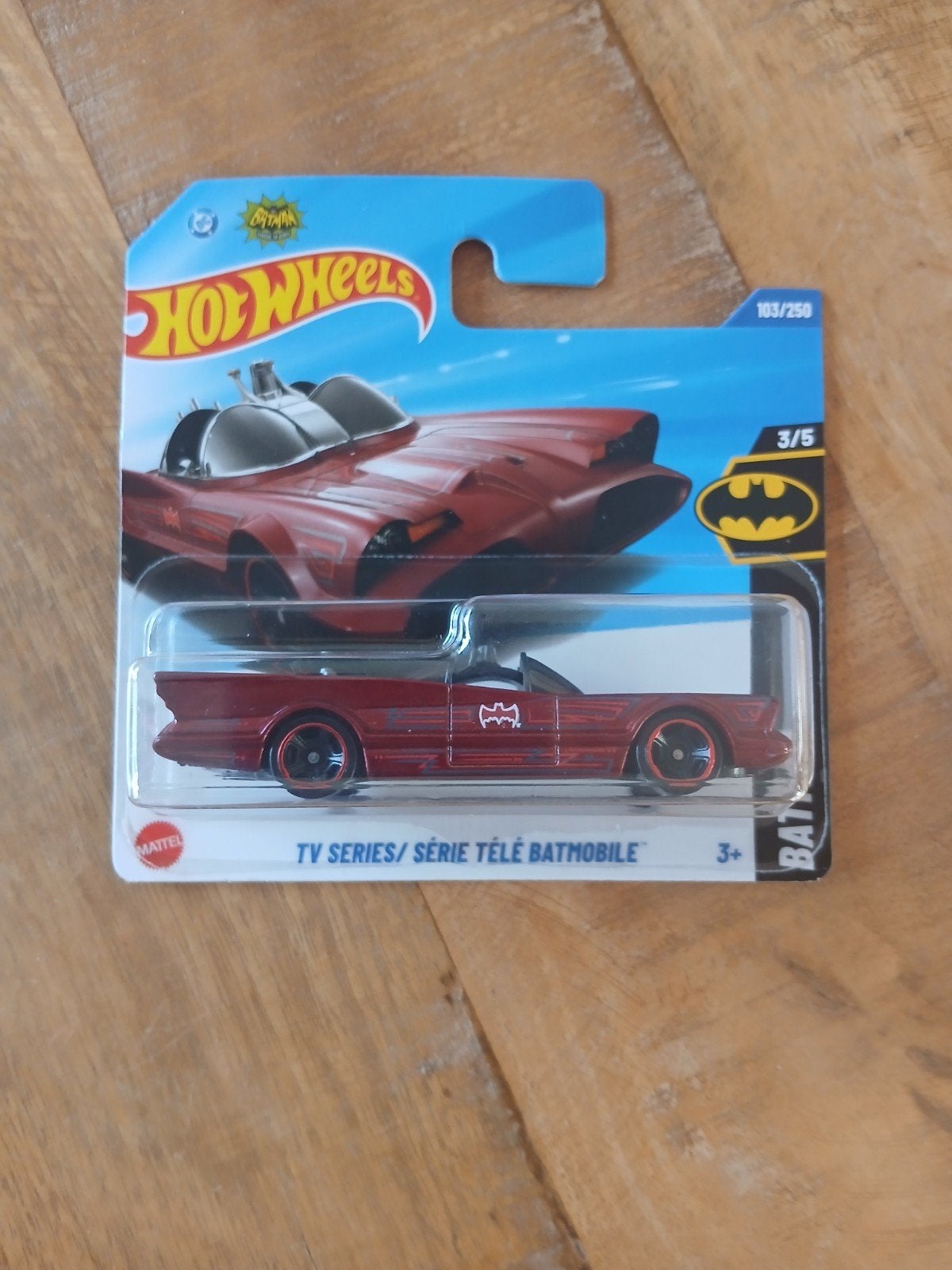 TV SERIES/ SÉRIE TÉLÉ BATMOBILE, Kinderen en Baby's, Speelgoed | Actiefiguren, Ophalen of Verzenden, Nieuw