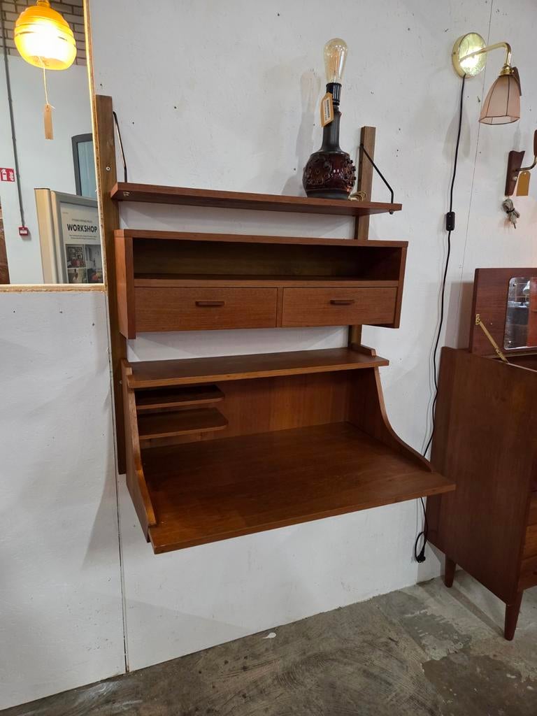 Vintage deens Mid-Century wandbureau wandkast, Ophalen, Gebruikt, 100 tot 150 cm, Teakhout