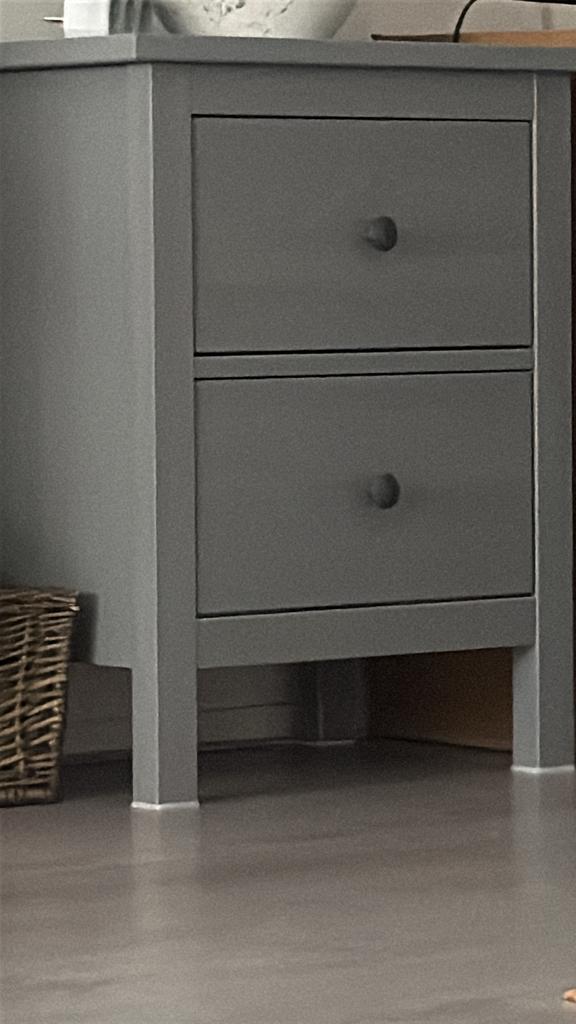 Ikea Hemnes nachtkastje - Zo goed als nieuw, Ophalen, Minder dan 45 cm, 55 tot 70 cm, Zo goed als nieuw