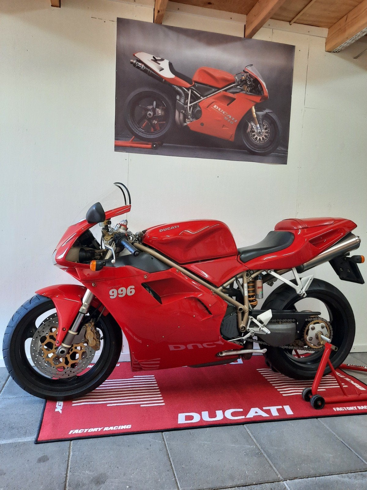 Ducati 996 uit 1999 - Prachtig onderhouden Sportmotor, 2 cilinders, Super Sport, Particulier