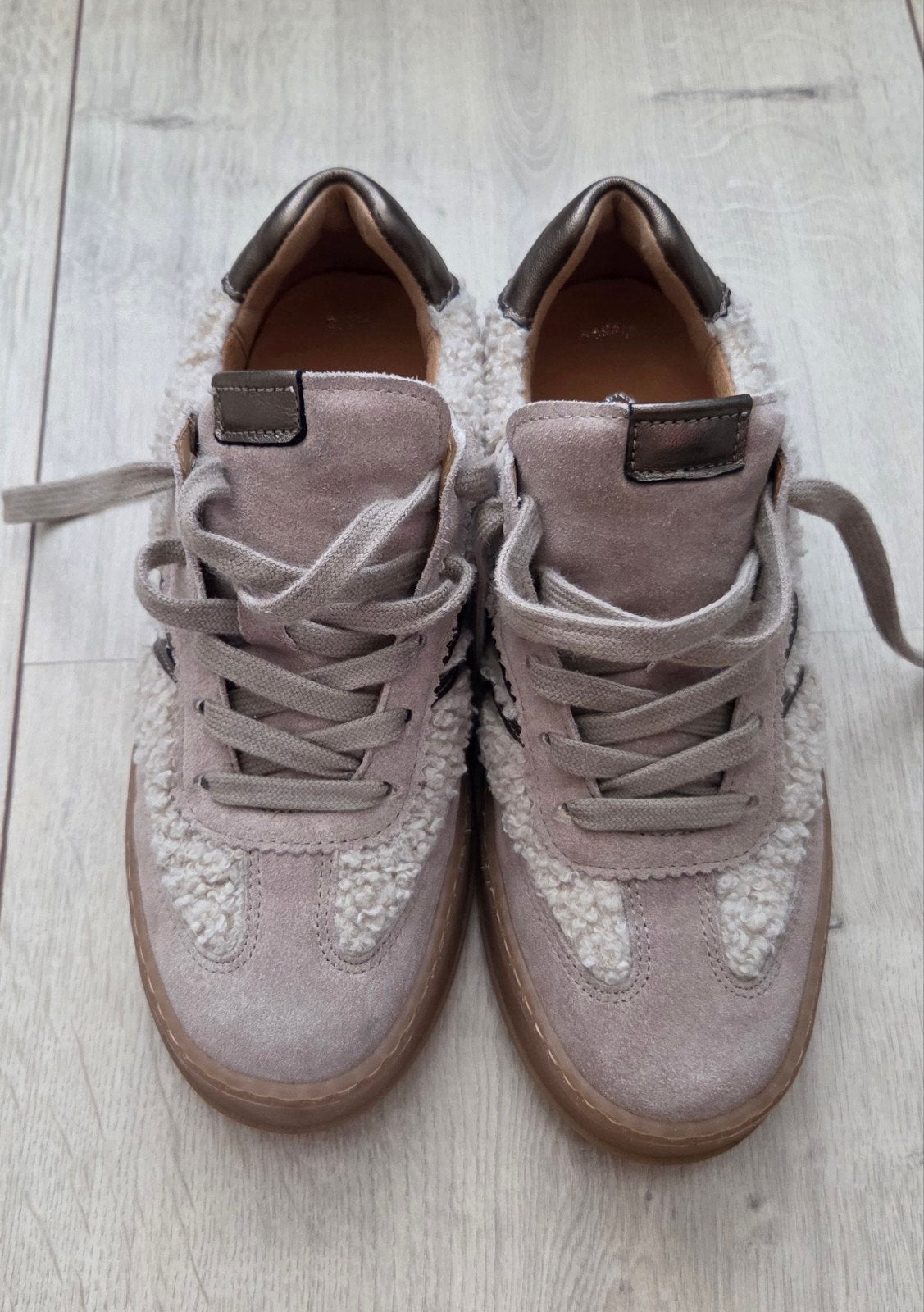 Gabor nieuwe teddy sneakers, Beige, Gabor, Nieuw, Ophalen of Verzenden