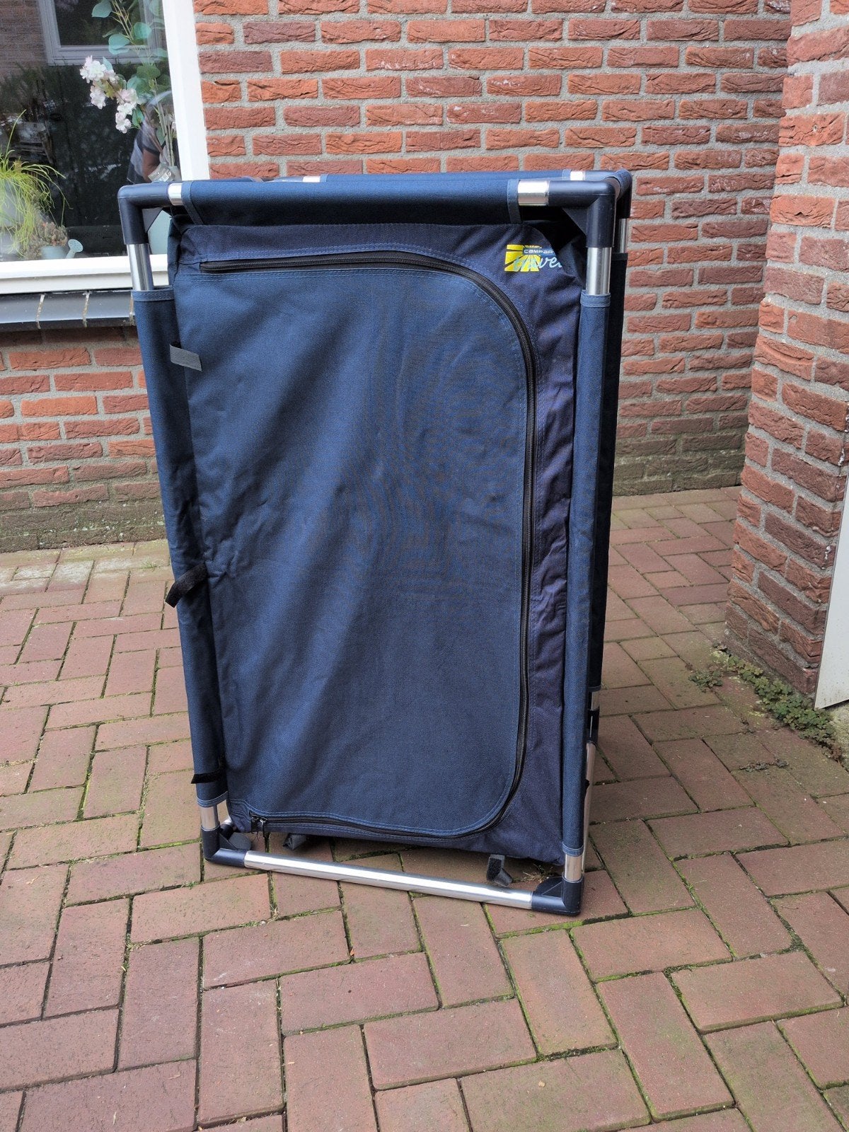 Opvouwbare Campingkast / Reiskast - 47x57x97 cm, Ophalen, Zo goed als nieuw