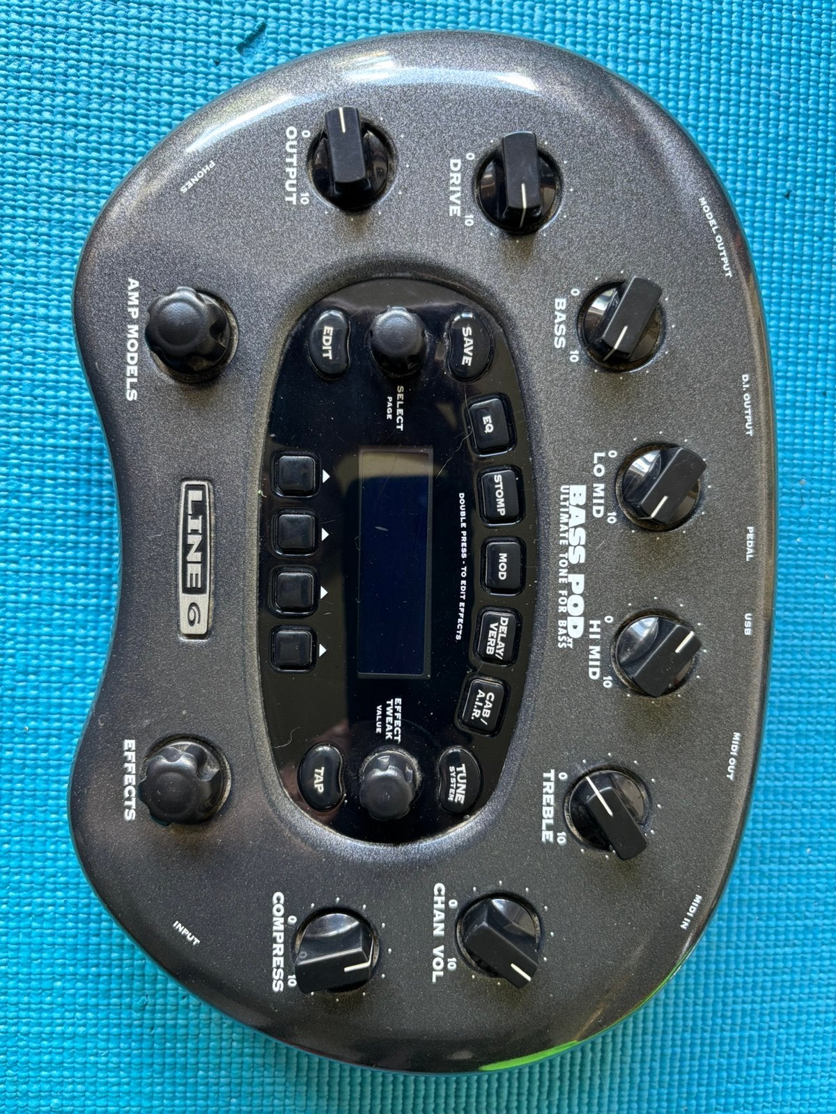 Line6 basspod, Muziek en Instrumenten, Effecten, Verzenden, Gebruikt, Multi-effect