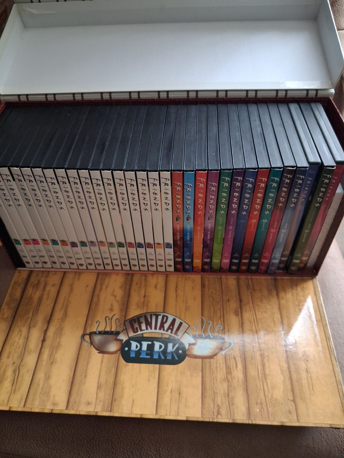 Friends Complete Serie DVD Boxset - Central Perk Editie, Engels, Alle leeftijden, Nederlands, Ophalen of Verzenden