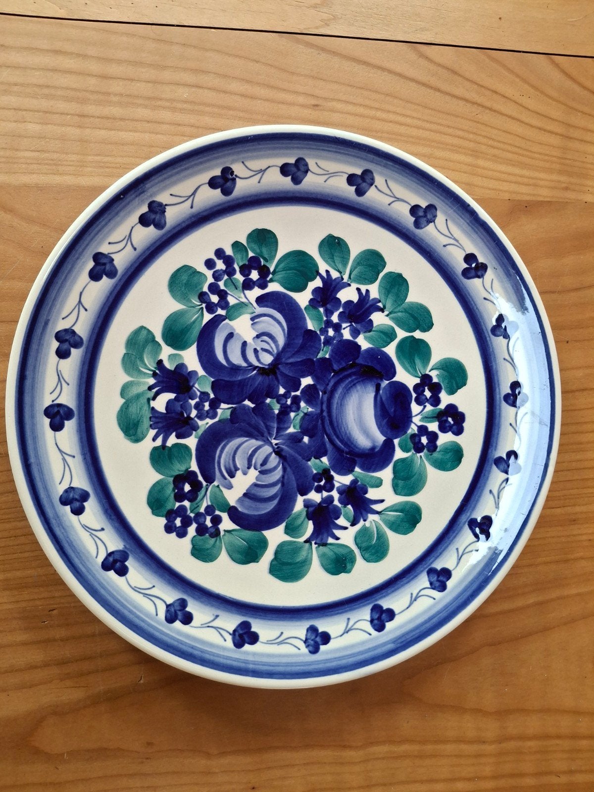 Fajans bord 30 cm hand painted, Ophalen of Verzenden