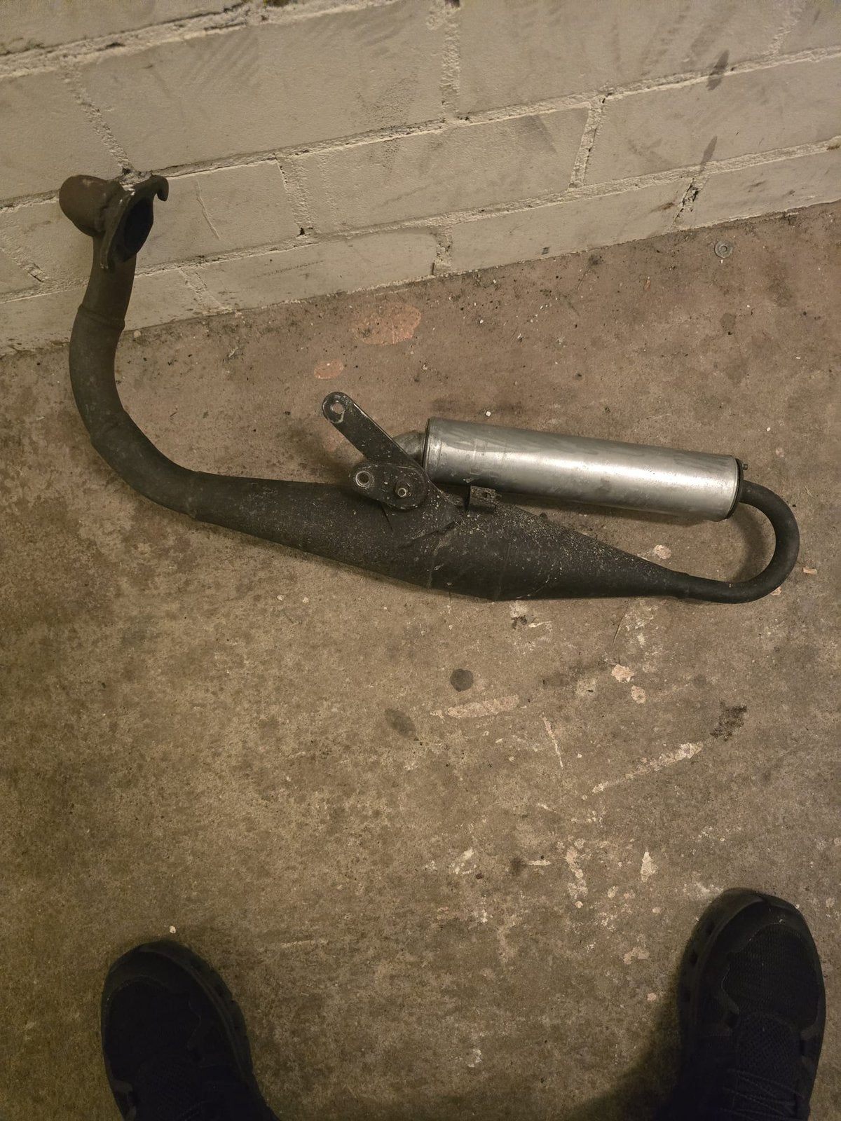 Uitlaat, Fietsen en Brommers, Ophalen, Zo goed als nieuw, Uitlaat