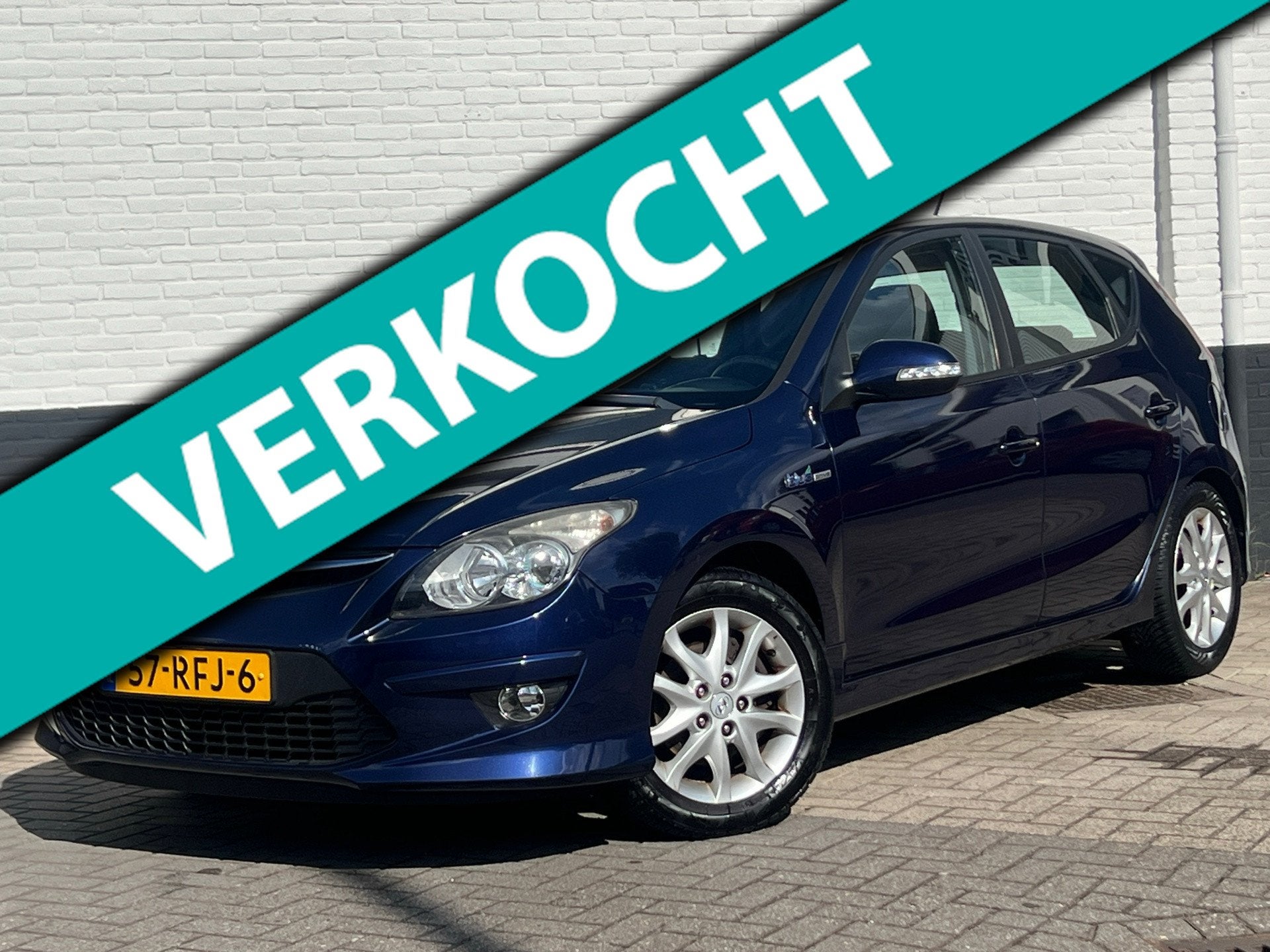 Hyundai I30 1.6i i-Motion|Nieuwe APK|Clima|Cruise|PDC|Elektr, Euro 5, Gebruikt, 1591 cc, 4 cilinders