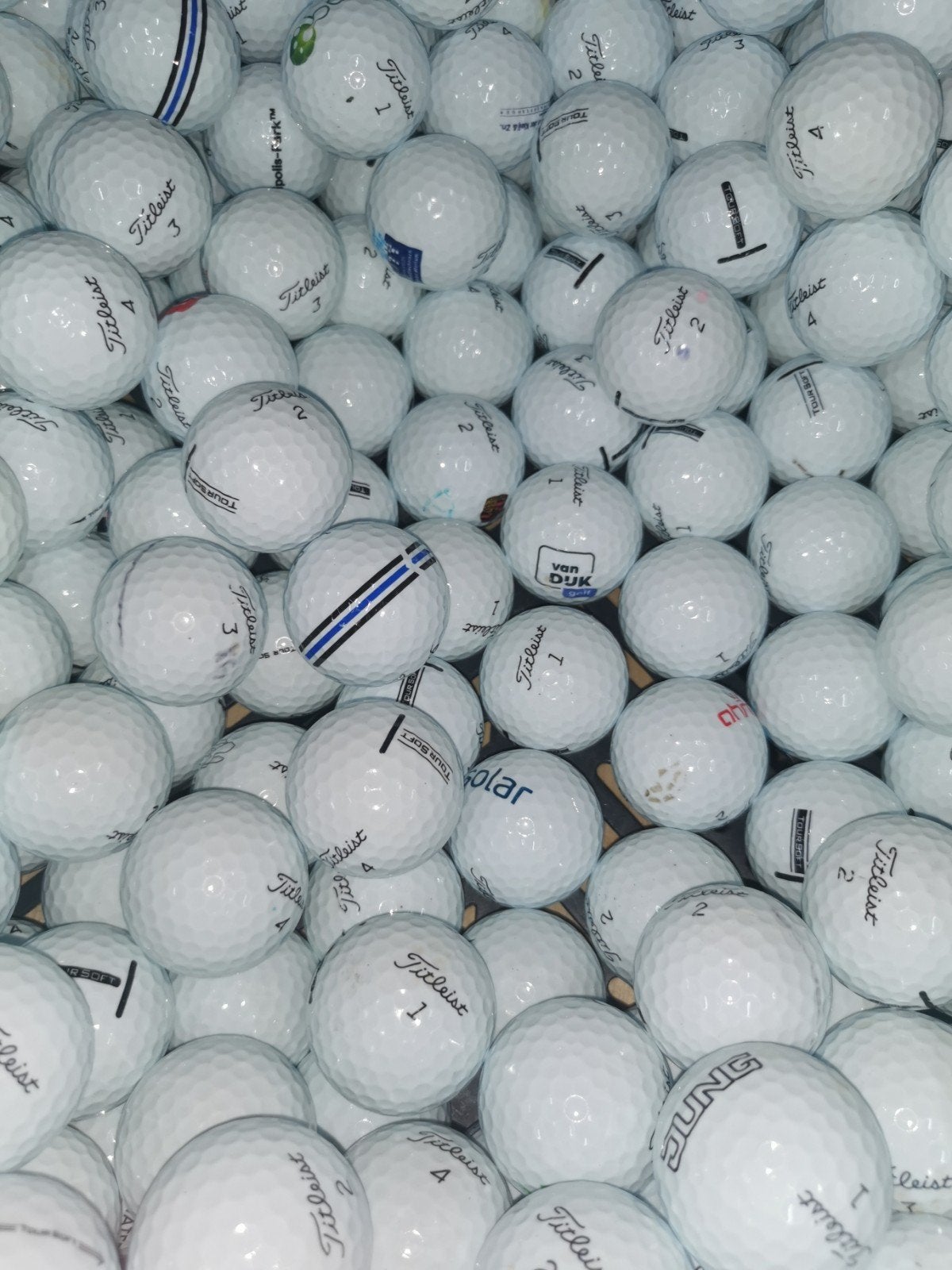 Titleist tour soft golfballen 50 stuks AAAA kwaliteit, Ophalen of Verzenden, Bal(len)