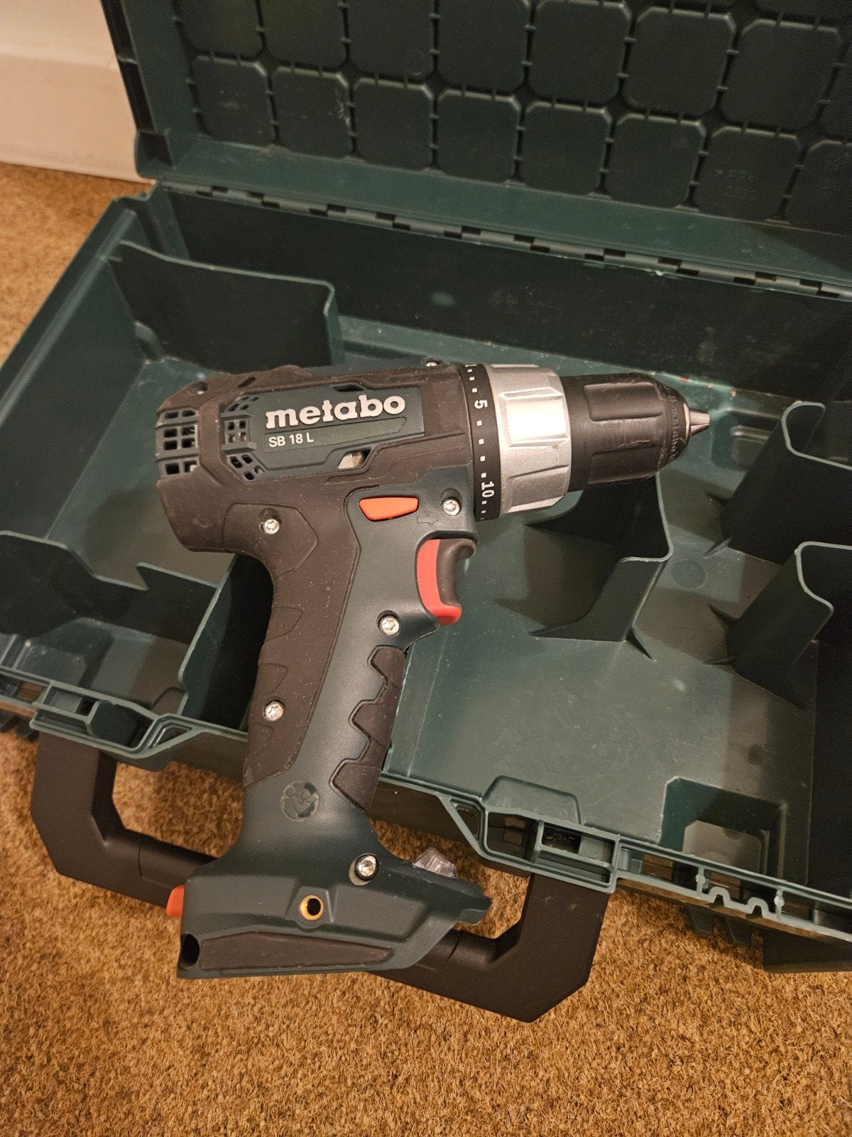 Foto 3 van metabo 18V accuboormachine