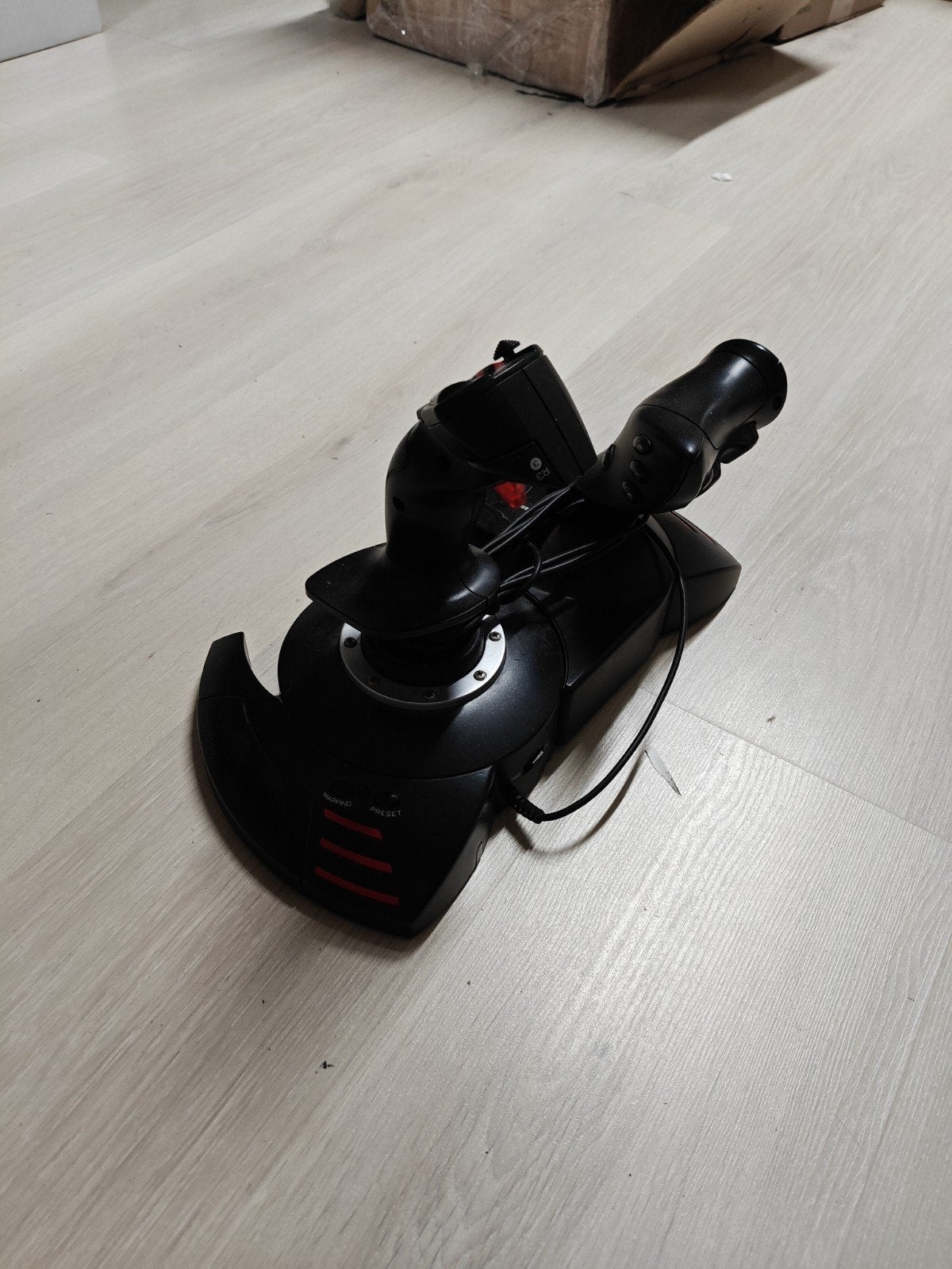 Thrustmaster T.Flight Hotas X Joystick voor PC/PS3, Computers en Software, Joysticks, Gebruikt, Thrustmaster, Guillemot Corporation S.A., Place du Granier, 35510 Cesson-Sévigné, France