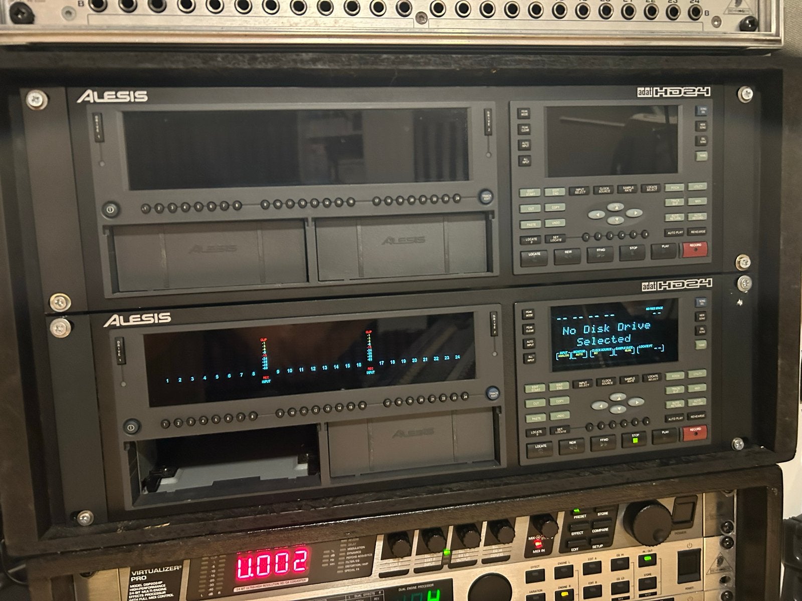 Alesis ADAT HD24 set met Behringer gear en kabels, Ophalen, Gebruikt