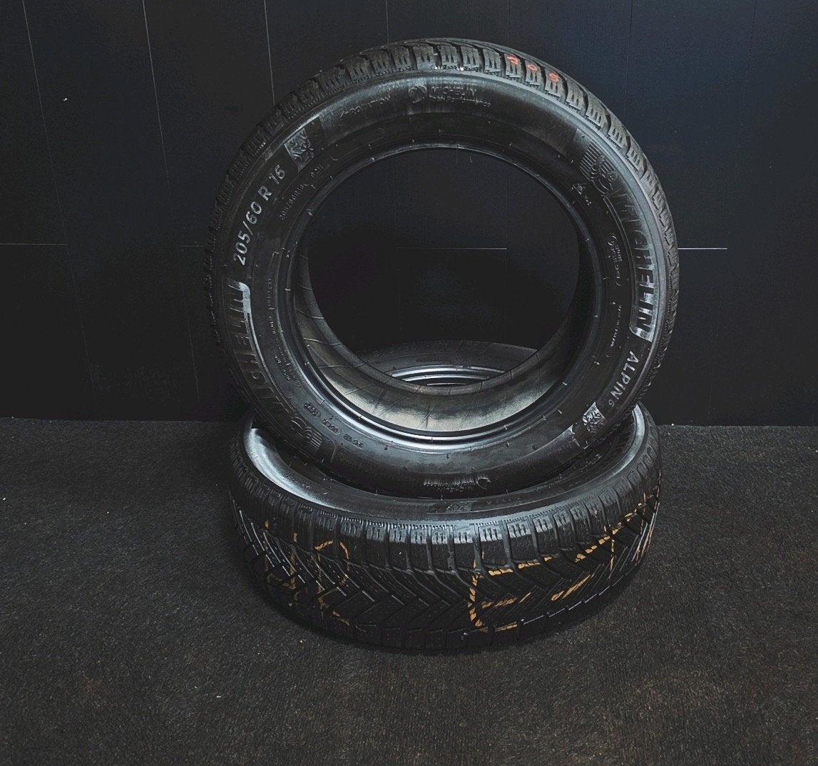 205 60 R16 16 winterbanden Michelin Alpin6, 16 inch, 205 mm, Winterbanden, Ophalen of Verzenden