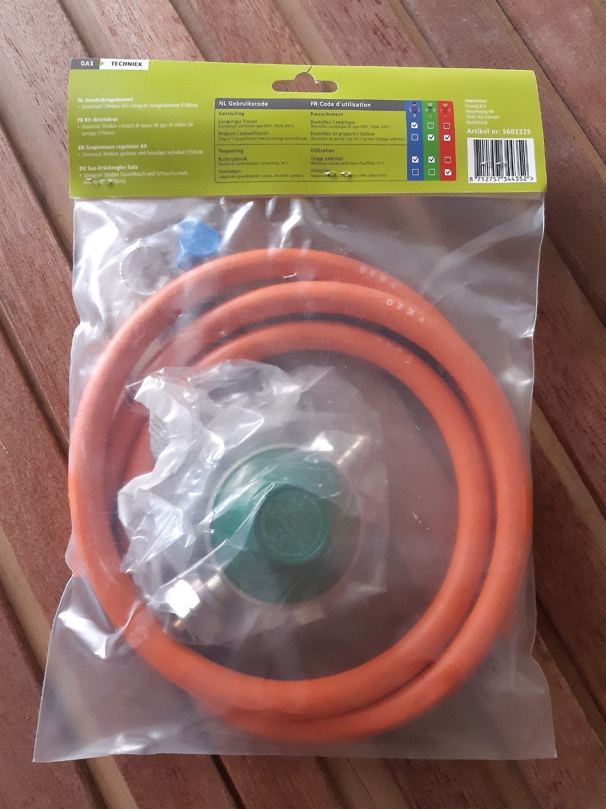 Gasdrukregelaar set 30Mbar + 1.5m gasslang  nieuw, Ophalen of Verzenden, Nieuw